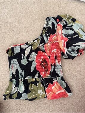 entro One-Shoulder Floral Smocked Peplum Top in Black, Red and Olive